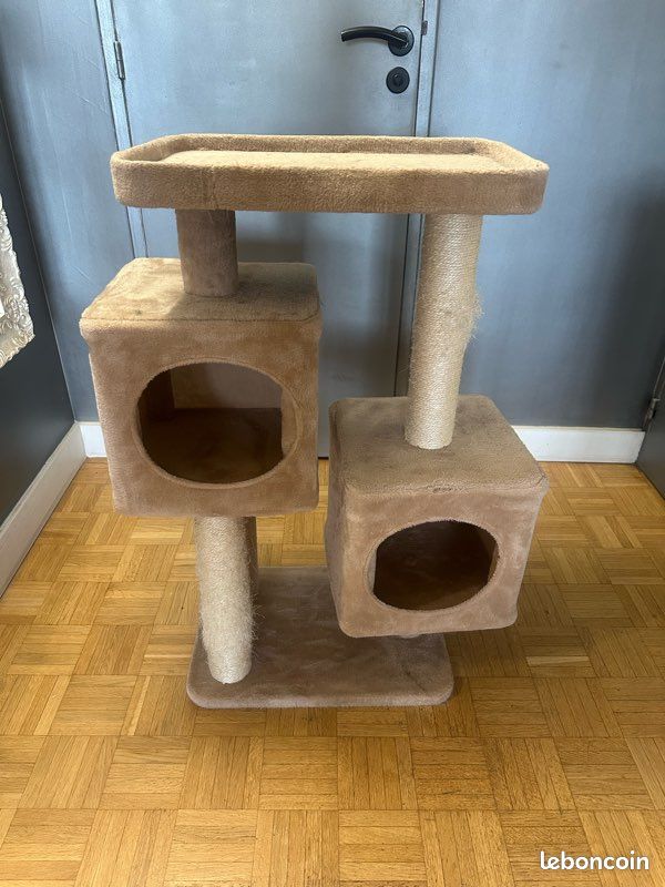 Arbre à chat (image 1)