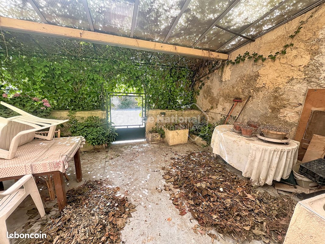 Maison 5 pièces 110 m² · à Lapalud · 110 m² · 138 000 €