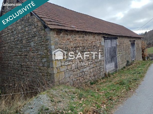 Immeuble 260 m² CHARD