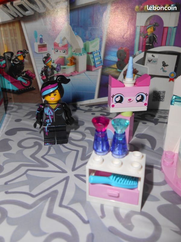 THE LEGO MOVIE La boîte à construction de Lucy