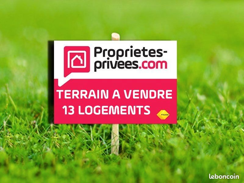 Terrain 11 910 m² Forcalquier · 450 000 €