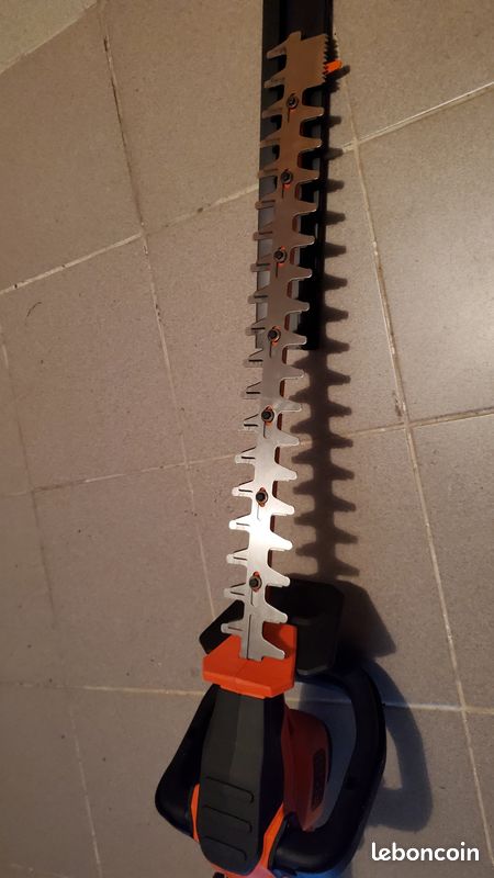 Taille haie black et decker (image 3)