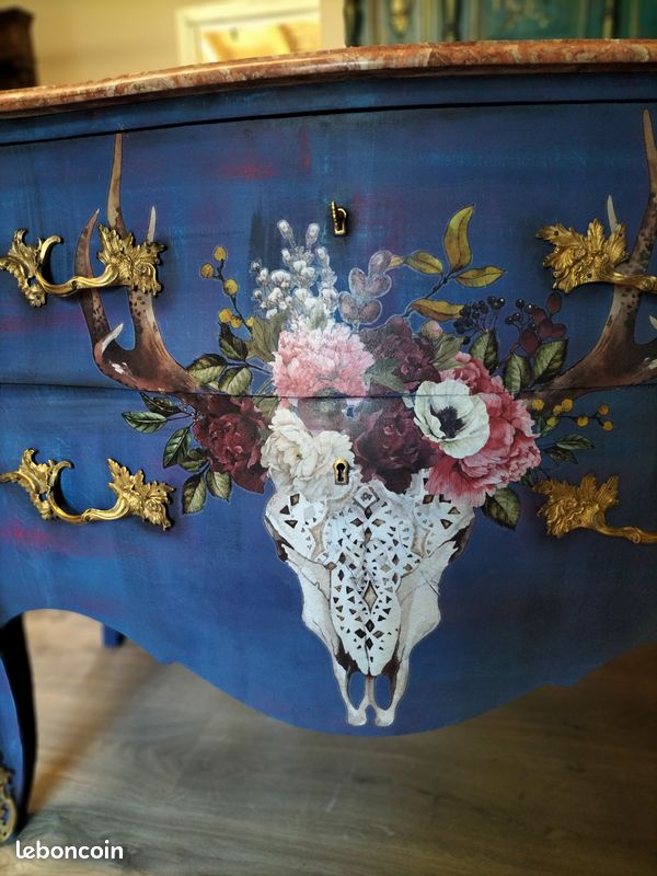 Commode (image 2)
