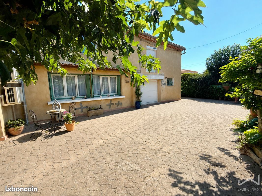 Maison 6 pièces 130 m² · à Bollène · 130 m² · 1 200 €/mois