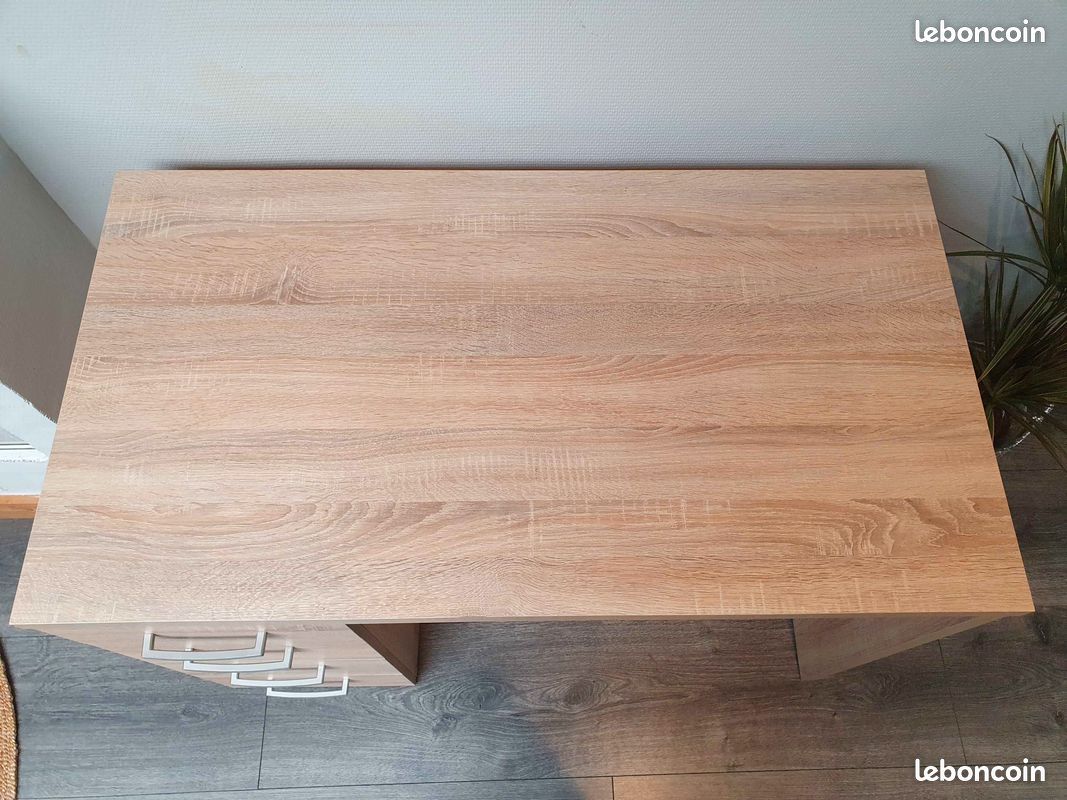 Bureau et chaise de bureau (image 4)