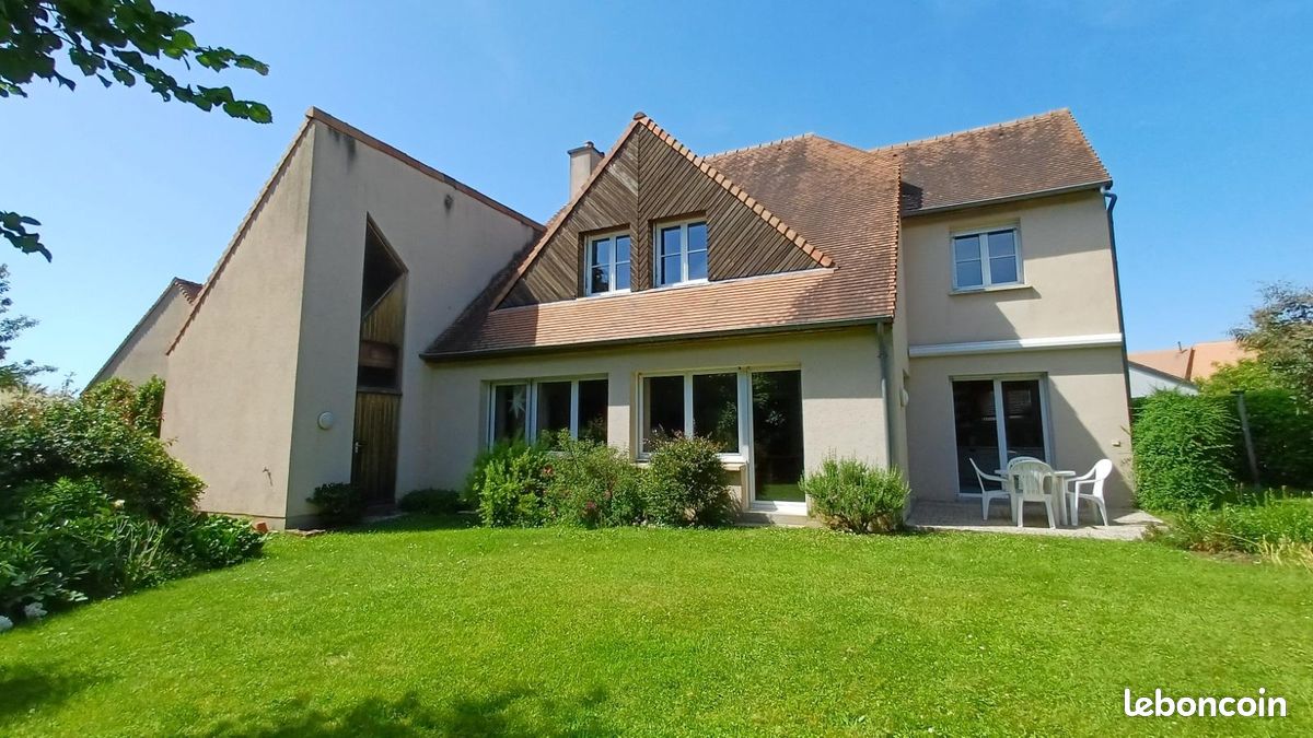 Maison 6 pièces 167 m² · à Coulaines · 167 m² · 398 240 €