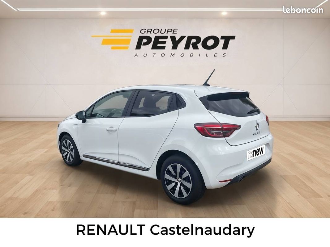 Renault clio societe blue dci 100 evolution reversible (image 9)