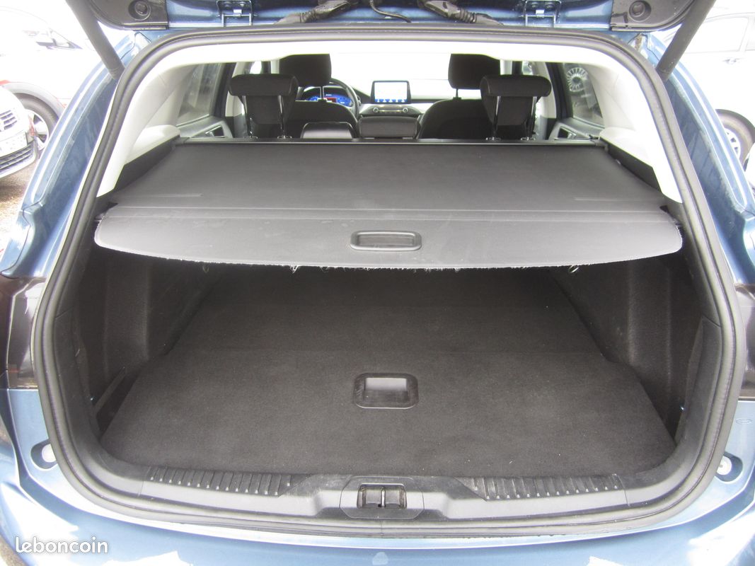 Ford focus 1.5 ecoblue 120ch titanium 9200 EUROS HT (image 9)