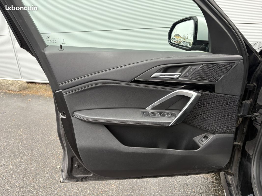 BMW X1 sDrive 18i 136ch DKG7 xLine (image 10)