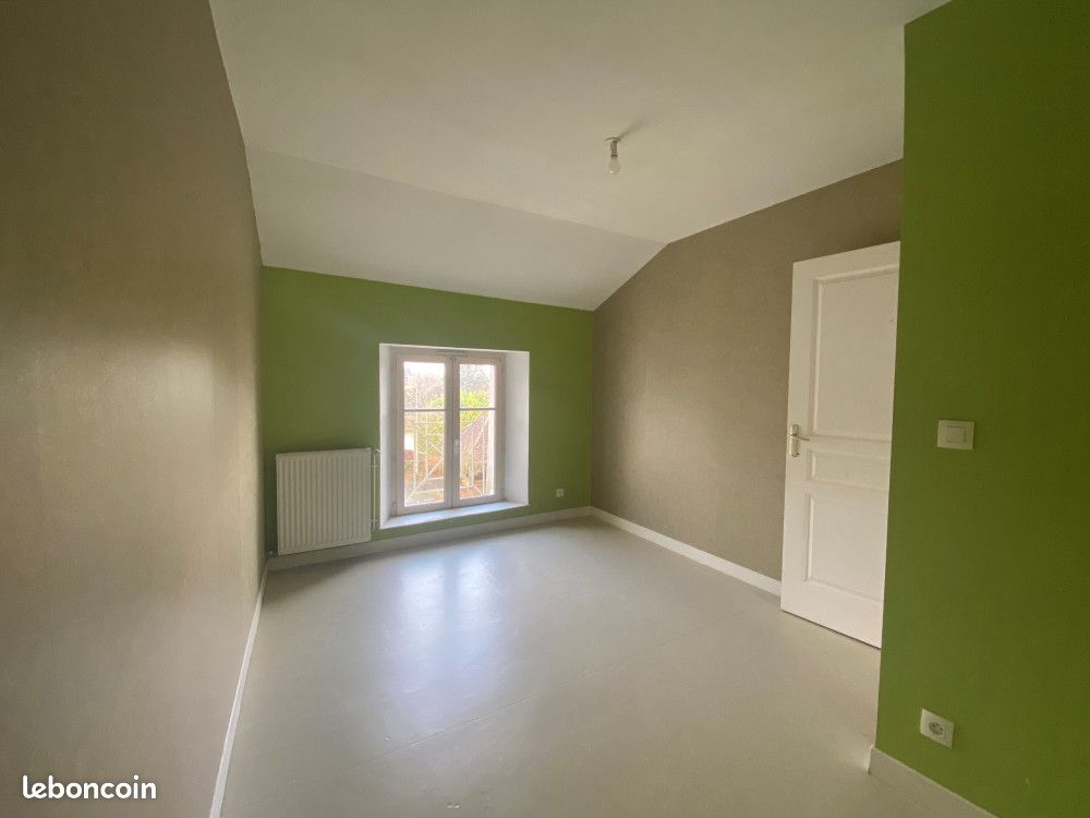 Appartement 4 pièces 90 m² · à Soulaines-Dhuys · 90 m² · 579 €/mois