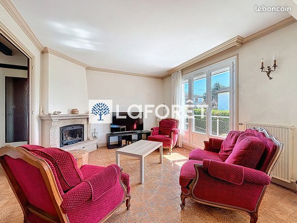 https://img.leboncoin.fr/api/v1/lbcpb1/images/25/84/ae/2584ae47ec1d58c996613396b289d16f7e5c87a1.jpg?rule=ad-image