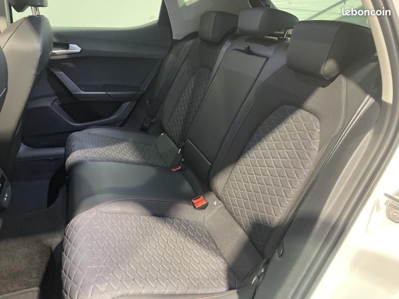 Seat Leon 1.5 eTSI 150ch FR DSG7 (image 11)
