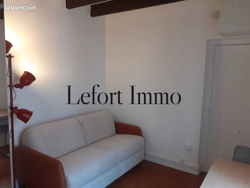 Appartement 1 pièce 13 m² · à Paris · 13 m² · 670 €/mois