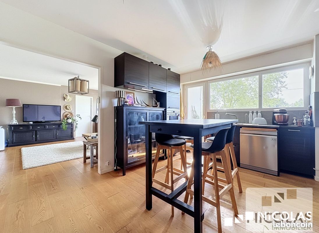 Appartement 6 pièces 118 m² · à Bordeaux · 118 m² · 400 000 €