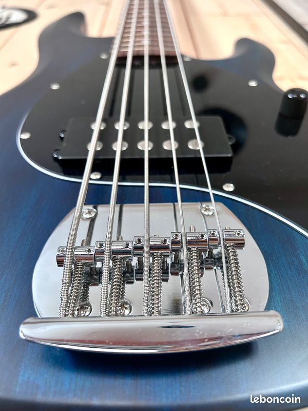 Sterling by Music Man S.U.B. Sting Ray 5 TBS (image 4)