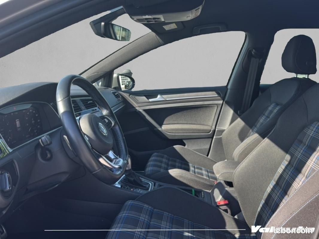 Volkswagen Golf GTE 1.4 TSI HYBRID (image 5)