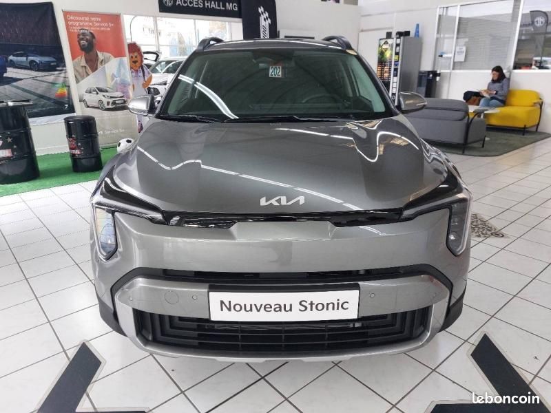 Kia Stonic 1.0 T-GDi 115ch MHEV Active DCT7 (image 2)