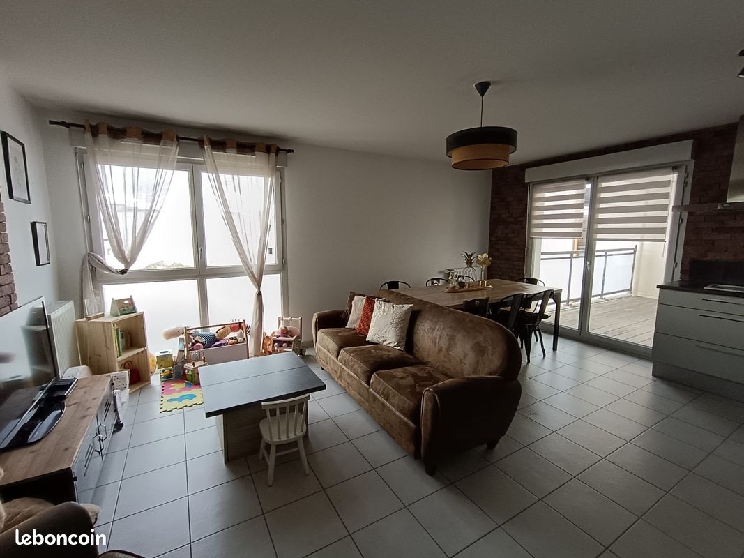 Appartement 3 pièces 64 m² · à Meyzieu · 64 m² · 229 000 €