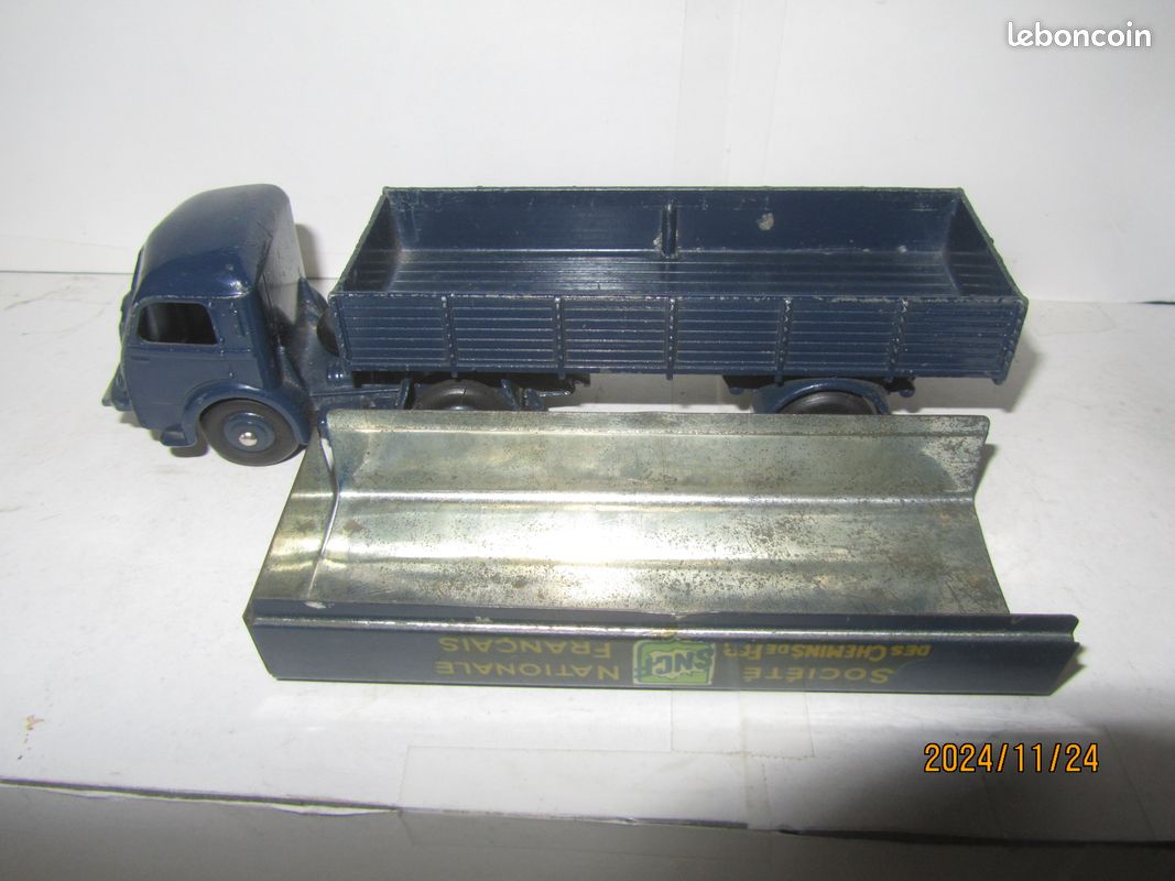 Dinky Toys - Camion miniature - Panhard Articulated Truck 'SNCF" - 32AB - En boîte