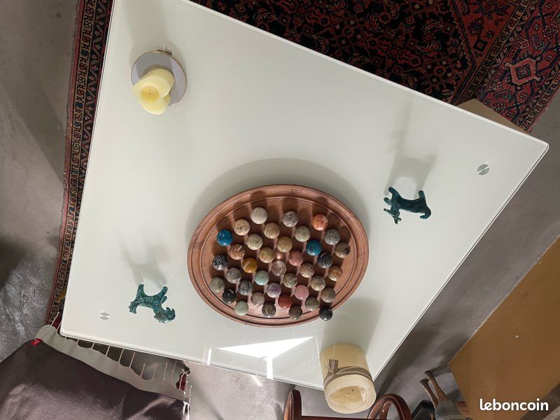 Table salon carrée (image 2)