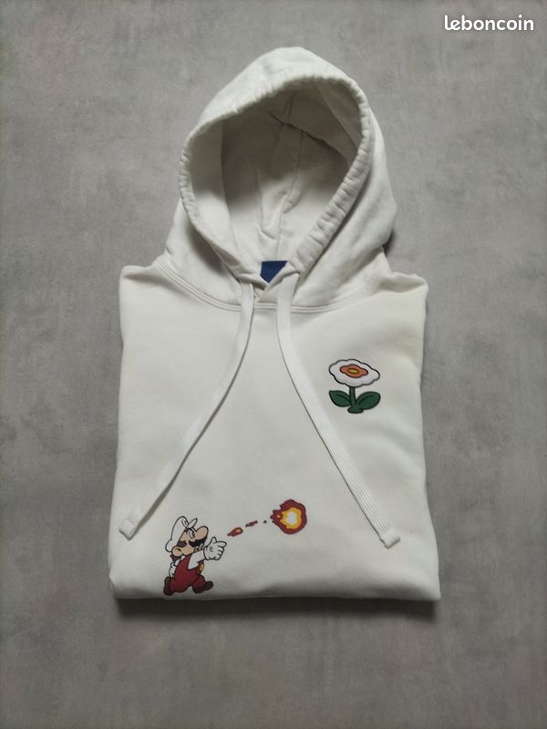 Sweat à capuche Champion x Super Mario – Taille XS Vêtements