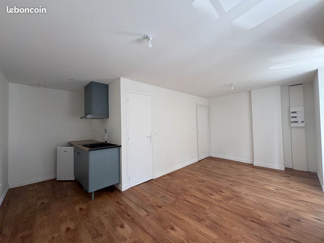 Appartement 1 pièce 25 m² · à Châteauroux · 25 m² · 380 €/mois