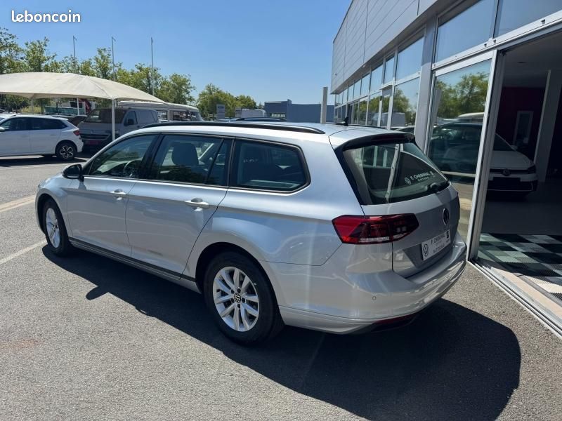 Volkswagen Passat SW 2.0 TDI EVO 150ch DSG7 (image 6)