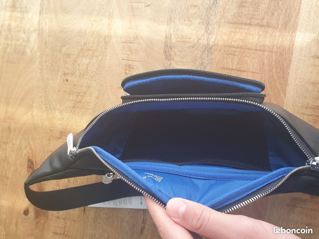 Grande sacoche Lacoste neuve Accessoires Bagagerie