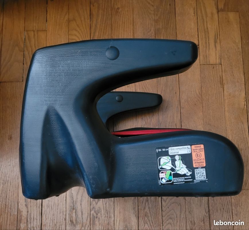 Rehausseur auto basique pour enfant de couleur noire (image 4)