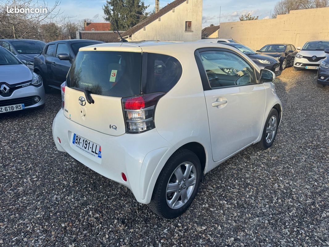 Toyota IQ 68 VVT-I - Garantie 12 mois - Moteur à chaîne - Climatisation - Faible kilométrage - Excellent état (image 4)