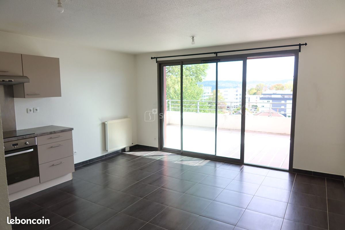 Appartement 2 pièces 48 m² · à Besançon · 48 m² · 180 000 €