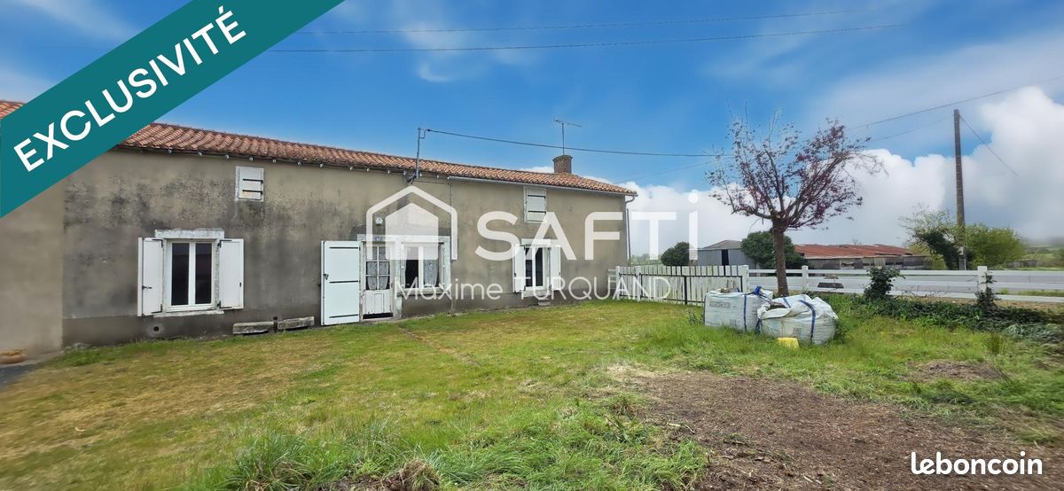 Maison 8 pièces 131 m² · à Nueil-les-Aubiers · 131 m² · 126 000 €