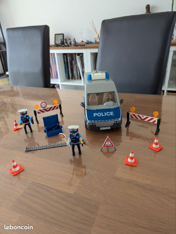 Lot De Playmobil Policier, Très Bon état D'occasion