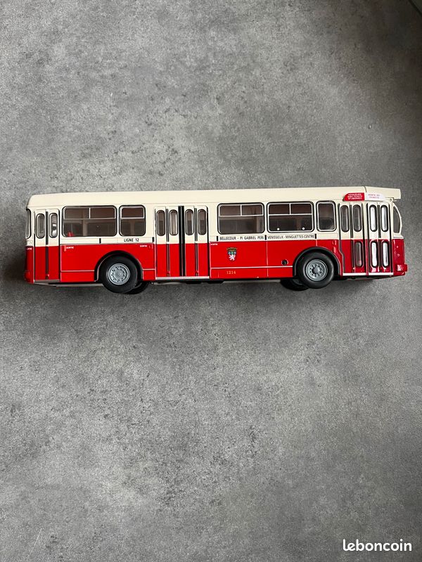 130O Dinky Supertoys 889 France Carcasse pour Bus Parisien Berliet PCM Repeint | eBay
