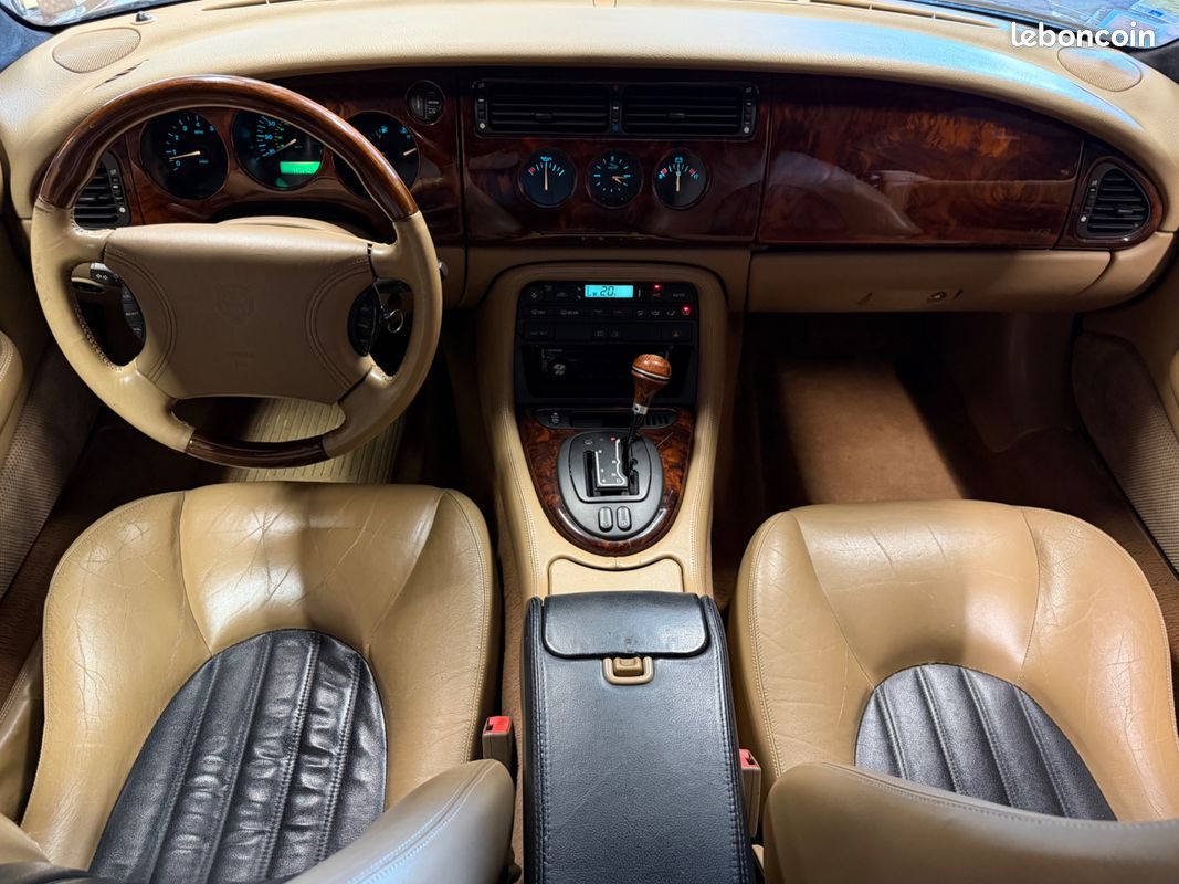 Jaguar xk8 cabriolet 4.0i v8 284 ch - bva sieges electriques/ harman kardon (image 19)