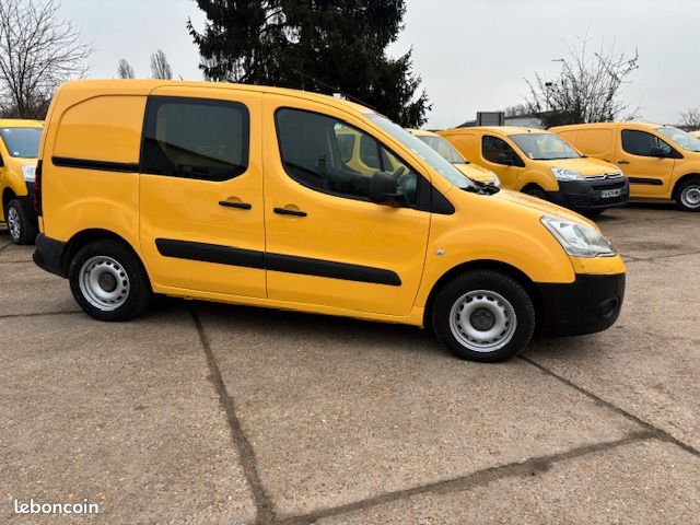 Citroen berlingo 1.6 hdi 90 bva - 3 places - clim - sans adblue - 6 790 euros ttc (image 5)