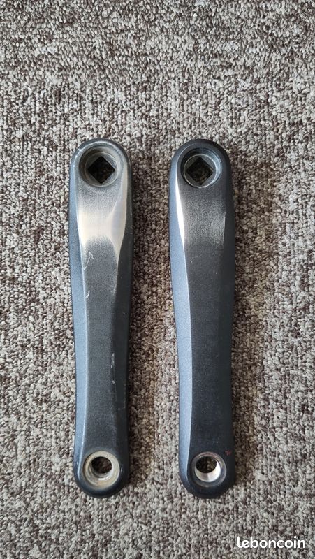 Jeu de manivelles Specialites TA 3 bras 50-38-36T/170 mm - état d'usage