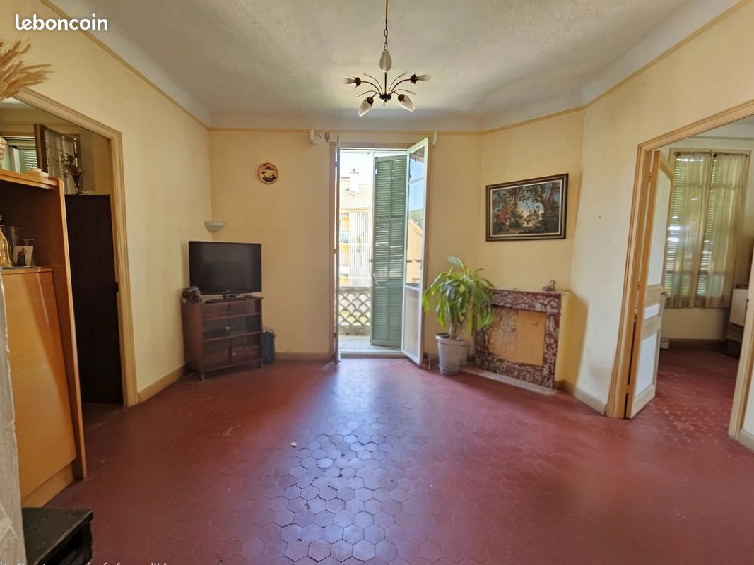 Appartement 4 pièces 94 m² · à Grasse · 94 m² · 199 000 €