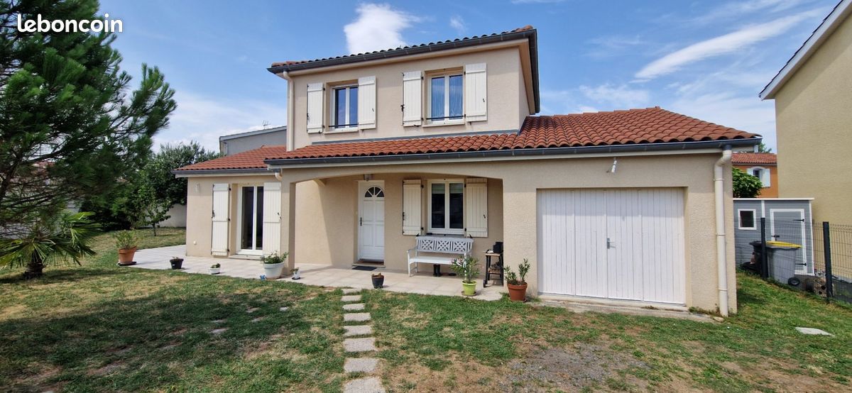 Maison 5 pièces 98 m² · à Montbrison · 98 m² · 260 000 €
