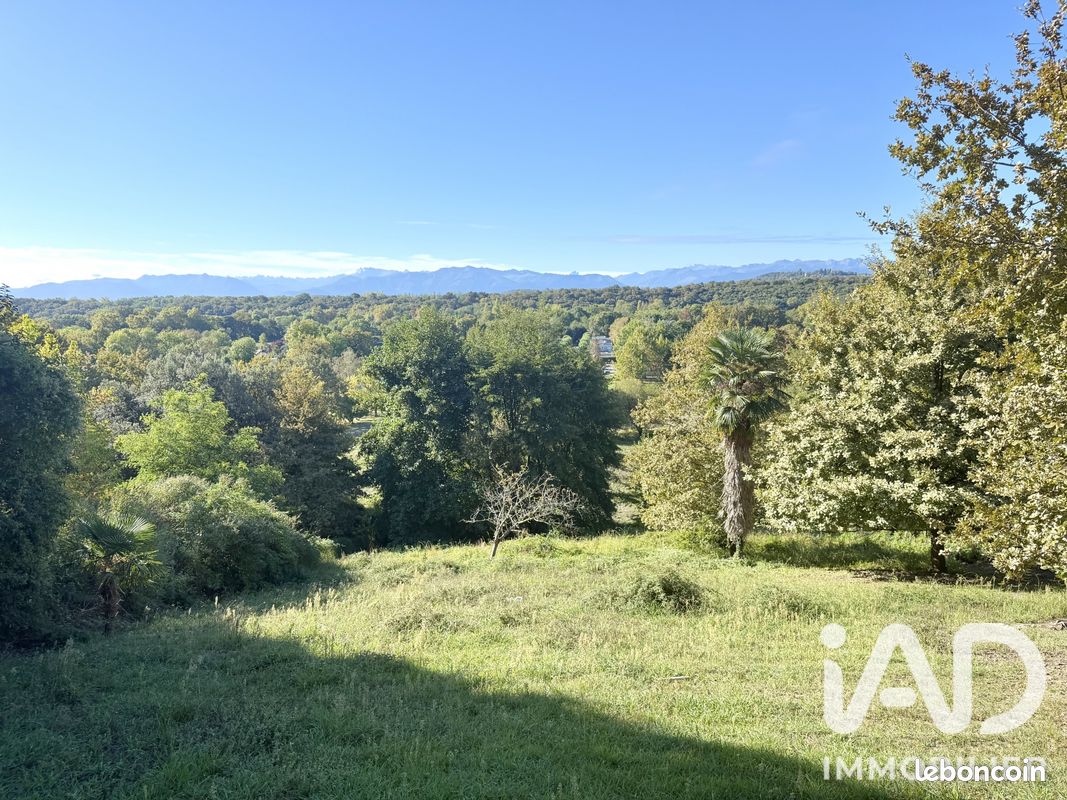 Terrain 2000 m² · à Bizanos · 2 000 m² · 297 000 €