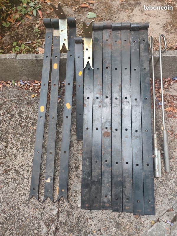 Lot de pentures (image 1)