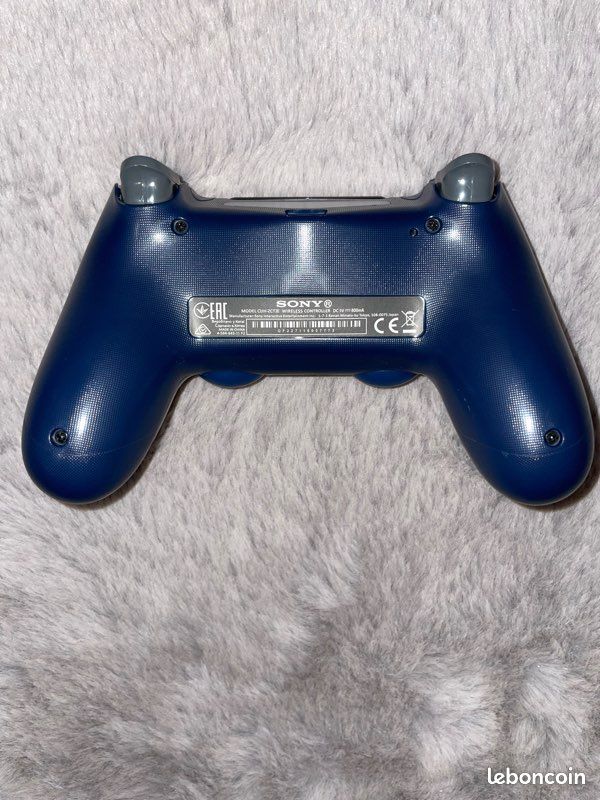 Manette PS4 (image 4)