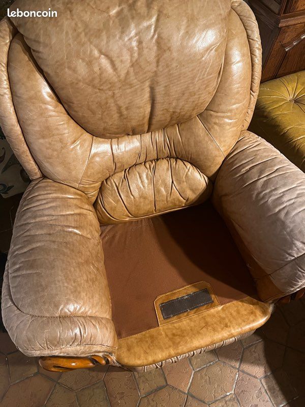 Urgent : Canapé 3 places + fauteuil (image 6)