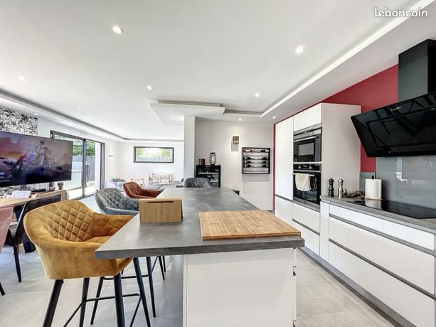 Maison moderne 4 chambres 162m2