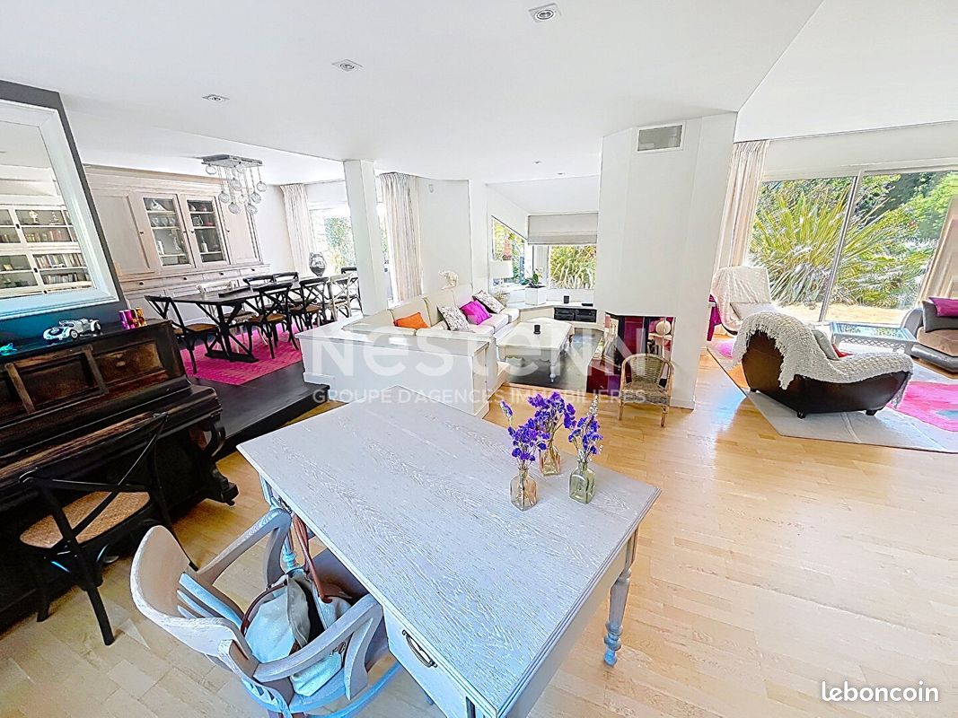 Maison 8 pièces 162 m² · à Marzan · 162 m² · 600 000 €