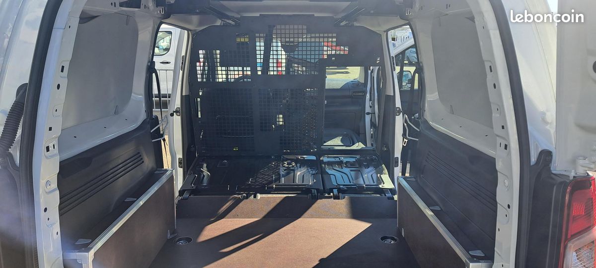 FIAT DOBLO COMBI 5 places Blue Hdi 130 (image 6)