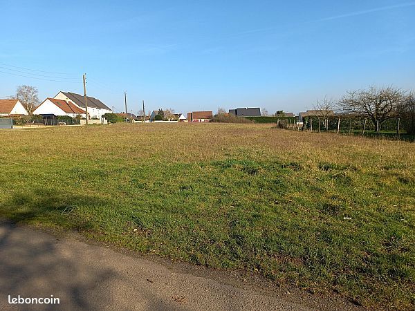 Terrain 406 m² Monnaie · 78 300 €