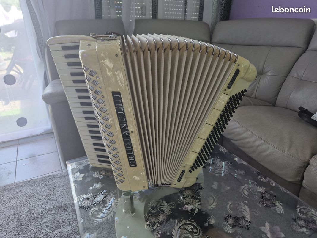 Accordéon CRUCIANELLI MUSETTI (image 4)