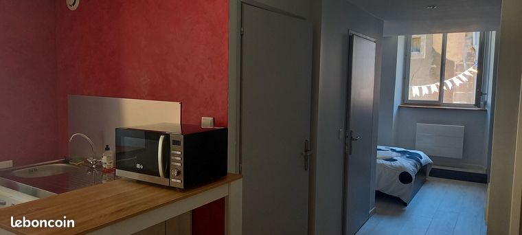 Studio neuf meublé pour étudiant
