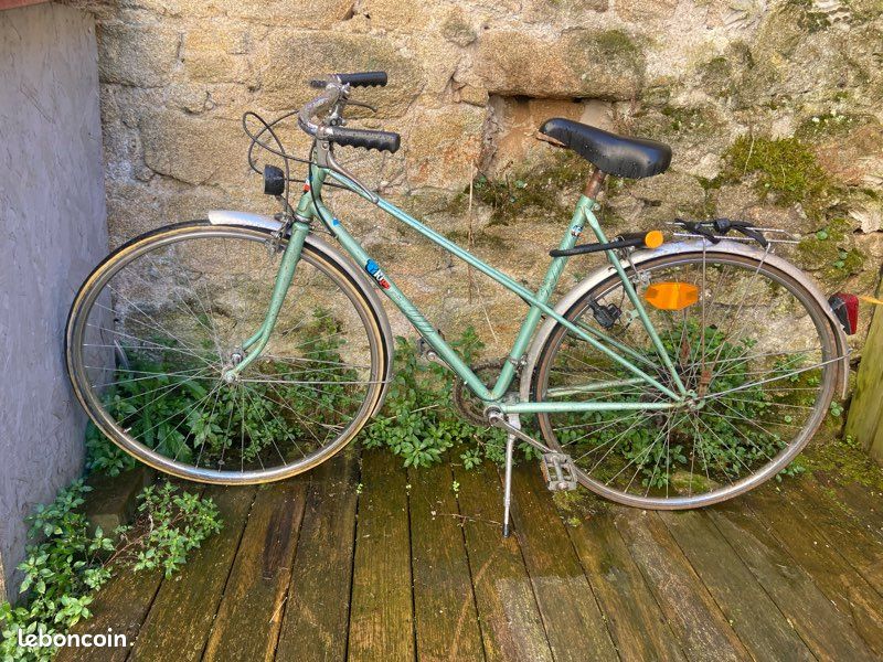 Dynamo vélo ancien vintage Dynamo old bike